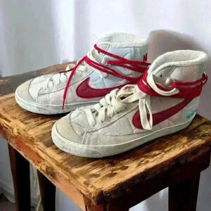 Women’s Nike Blazer mid 77 Chinese New Year shoes size 6.5